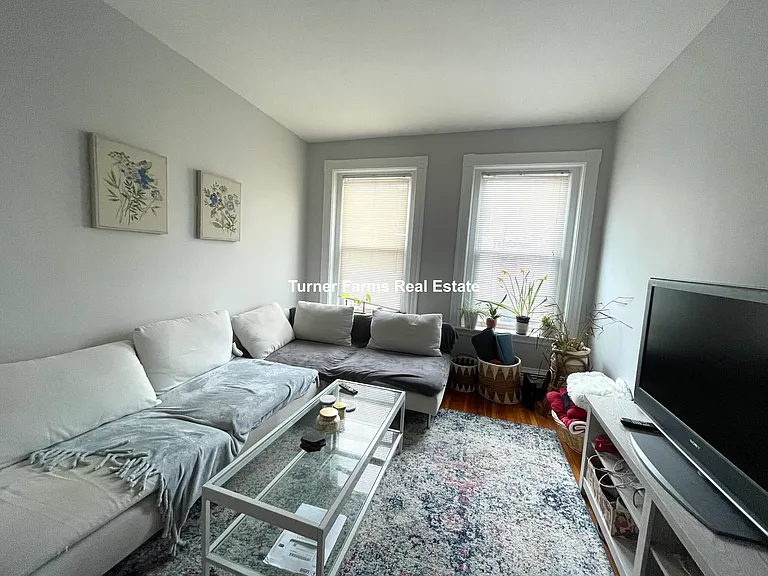 200 Harvard St #1A — Photo 15