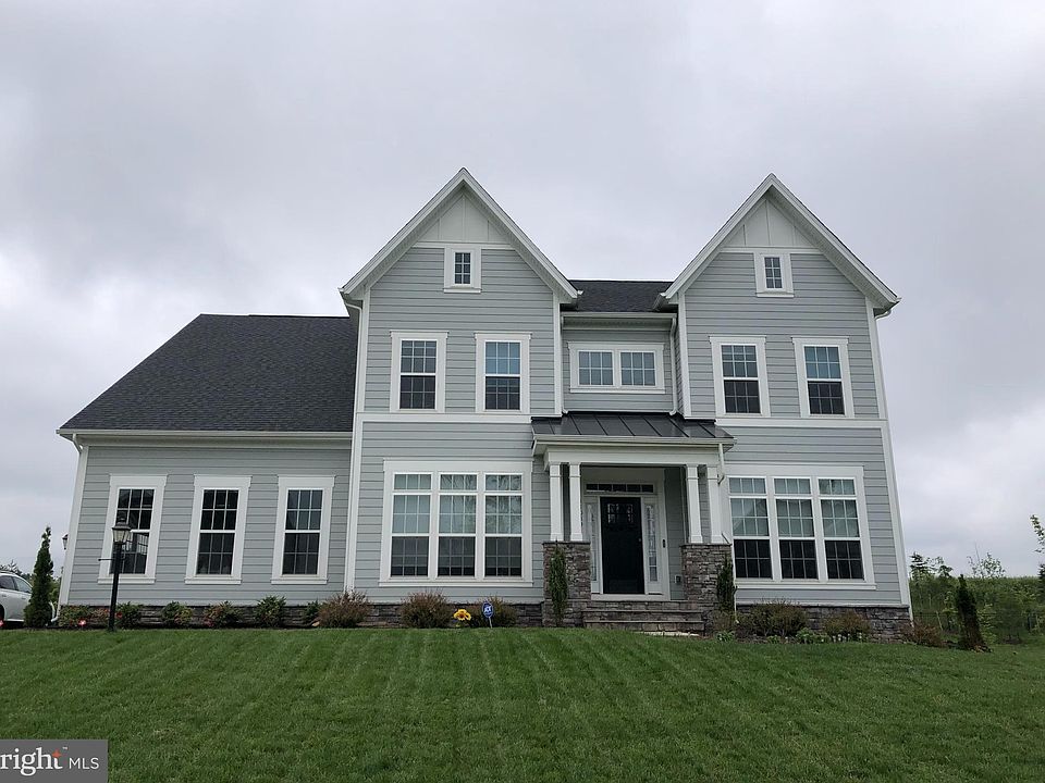 1st image of 11039 Oakton View Dr