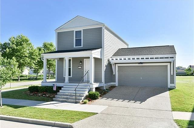 3528 Wainwright Street in New Town!