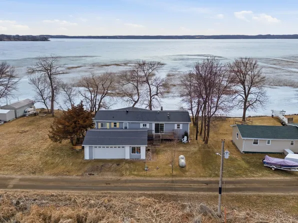 43856 Outlet Beach Rd, Pelican Rapids, MN 56572