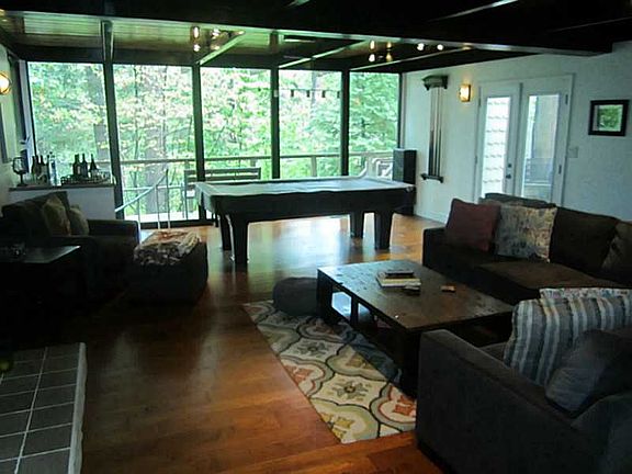 2nd image of 27834 Greenway Dr