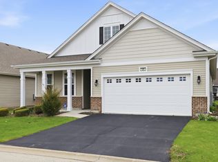 935 Carolina Ct, Hampshire, IL 60140