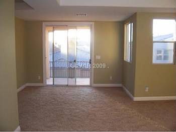 4th image of 1047 Via Di Olivia St