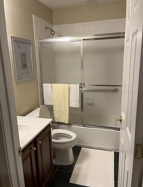 full bathroom
