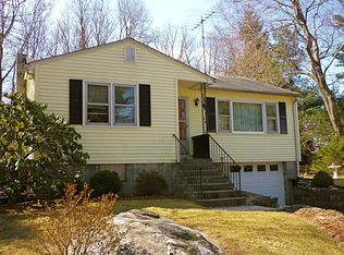 7 Doansburg Rd, Carmel, NY 10512