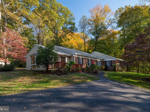 7401 Little Ct, Warrenton, VA 20187
