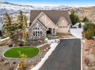 111 E Mountain Brook Ln, Wenatchee, WA 98801