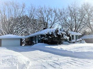 4964 Turtle Ln W, Shoreview, MN 55126