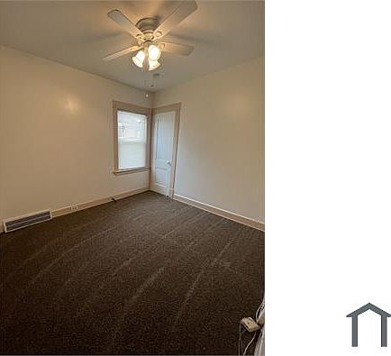 2nd image of 3006 E 128th St