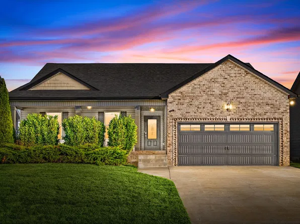 160 Ambridge St, Oak Grove, KY 42262