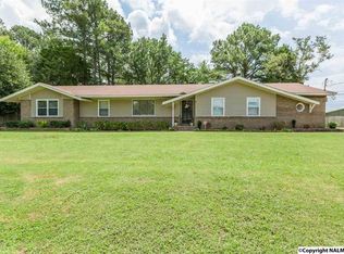8002 Allison Dr SE, Huntsville, AL 35802