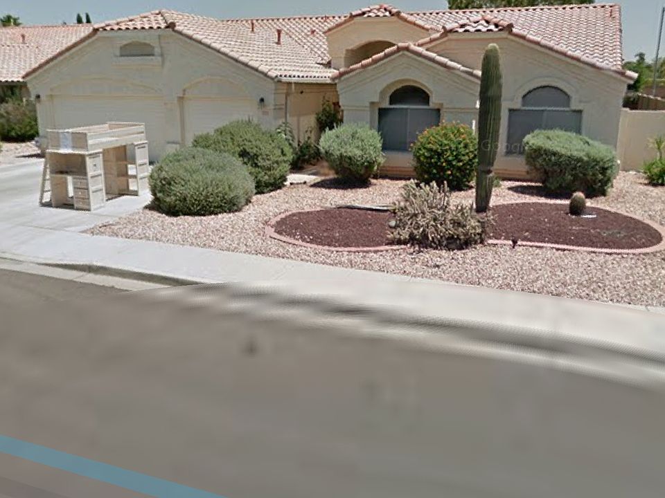 2nd image of 12332 W Monte Vista Rd