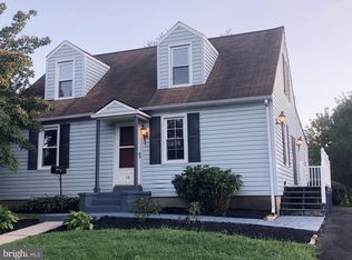 15 Norwyn Rd, Hatboro, PA 19040