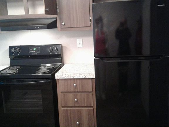 4th image of 4808 S Elwood Ave #606
