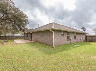 7260 Annandale Dr, Pensacola, FL 32526