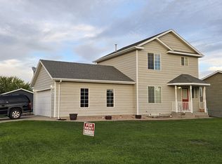 2886 Benjamin St, Rapid City, SD 57703
