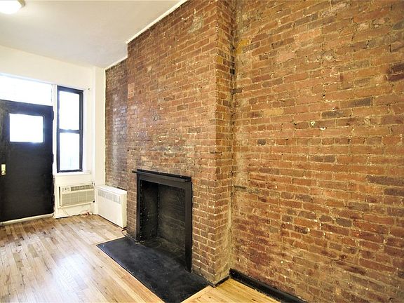 2nd image of 227 E 5th St #1S