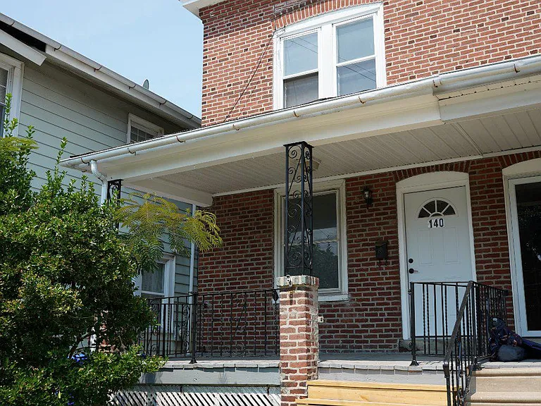 140 S Keswick Ave — Photo 1