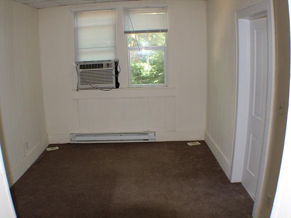 small bedroom