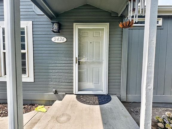 4th image of 2426 S Dennis St