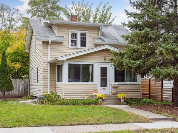 3140 37th Ave S, Minneapolis, MN 55406