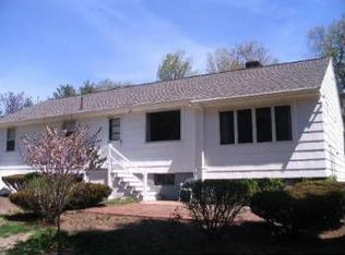 213 Wildwood St, Wilmington, MA 01887