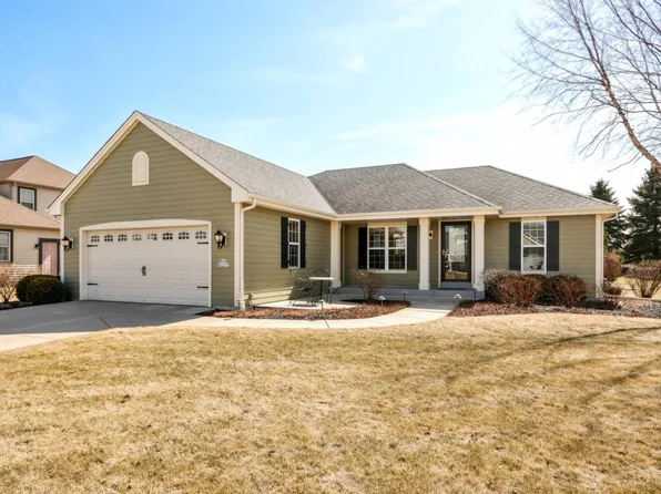 N42W22737 Cabot COURT, Pewaukee, WI 53072