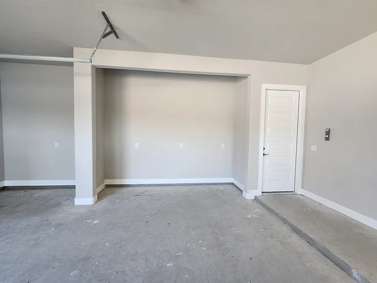 Extra shop space in 3 car garage