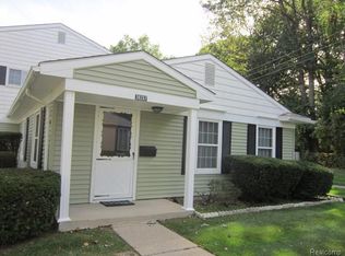 38267 Greenwood St, Westland, MI 48185