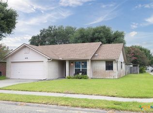 401 Mariner Dr, Victoria, TX 77901