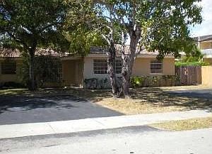 1st image of 17200 SW 94th Ave #17200