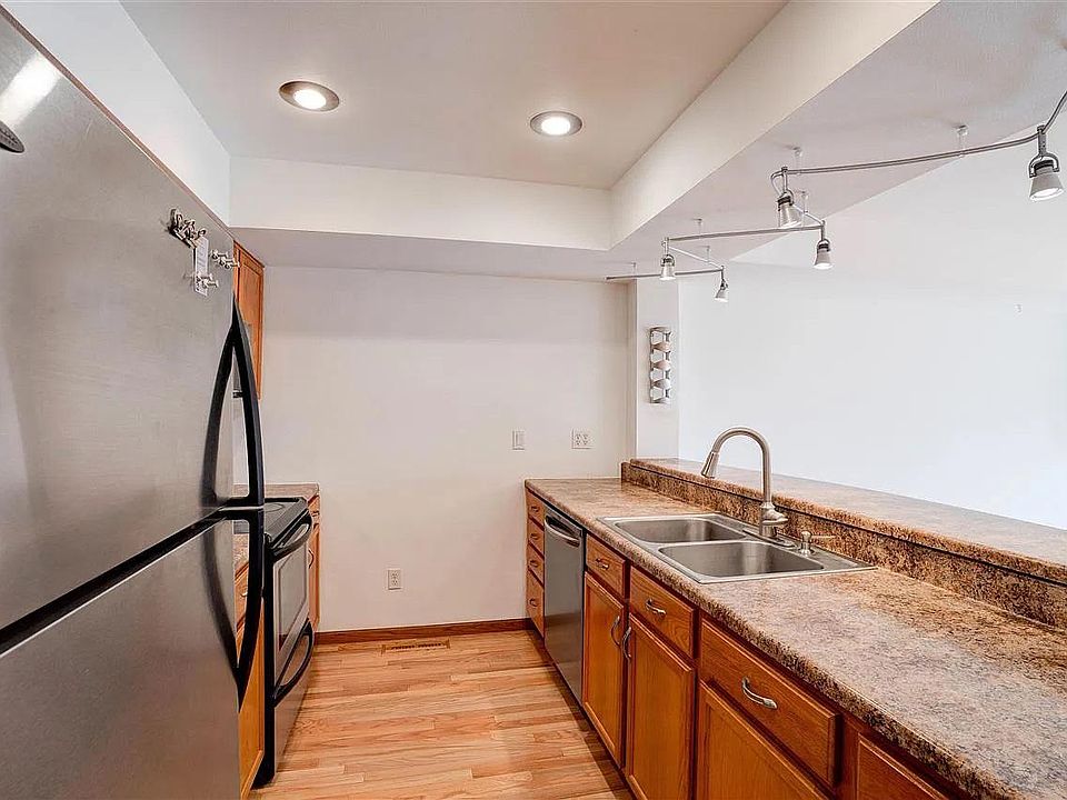 1st image of 1401 McKinley Pl