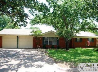 1408 Karla Dr, Hurst, TX 76053