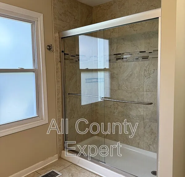916 Zion Cir — Photo 10