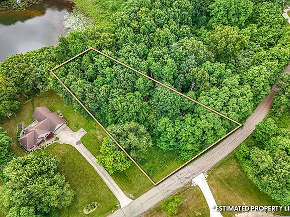 3rd image of 6135 Sweet Clover Hills Dr