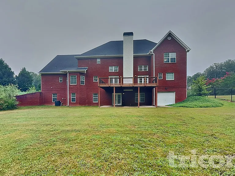 15 Magnolia Dr — Photo 24
