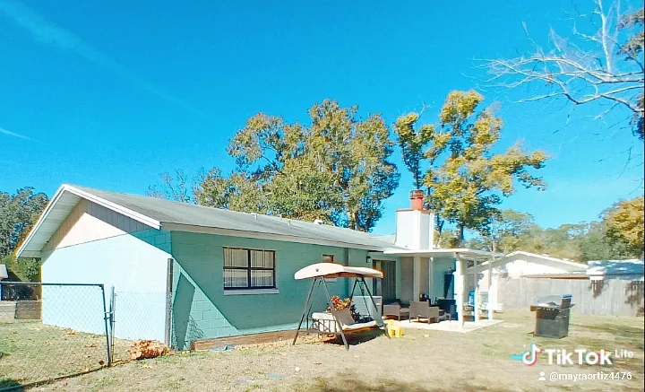 1836 Nottingham Rd — Photo 2