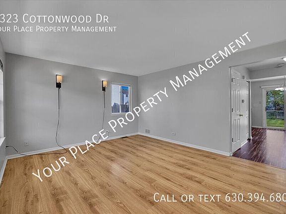 3rd image of 1323 Cottonwood Dr