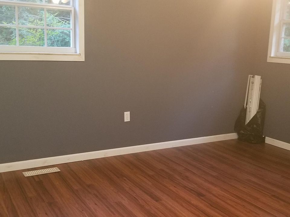 1st image of 1450 Yedear Dr