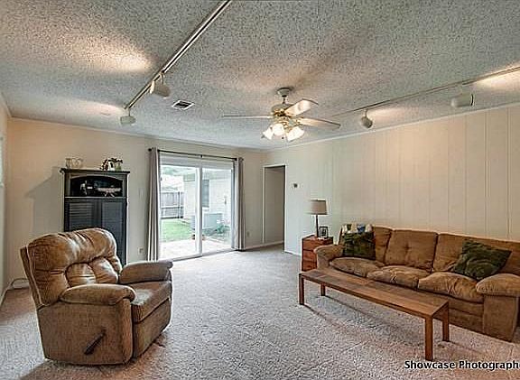 4th image of 3102 Bryn Mawr Dr