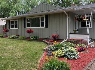 3176 Grand View Ave, Saint Joseph, MI 49085