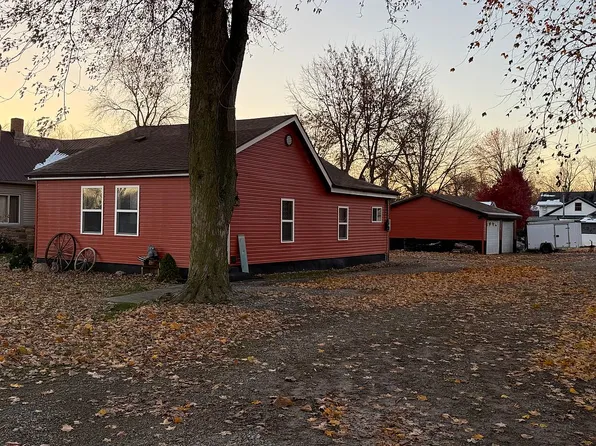 204 E Garfield St, Ashley, IN 46705