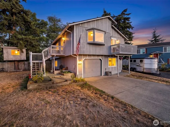 637 Cranberry Drive, Oak Harbor, WA 98277