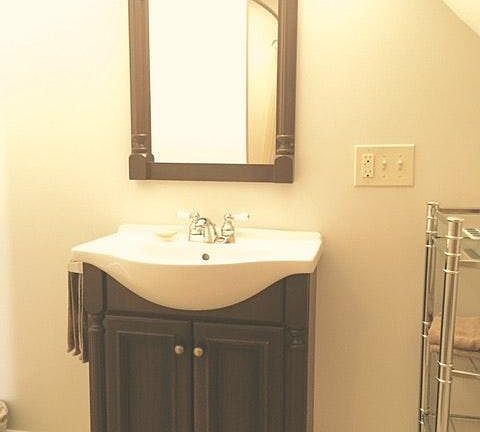 Bathroom/Sink
