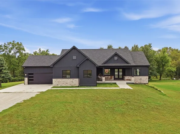 19104 Liisi Ln, Perry, IA 50220