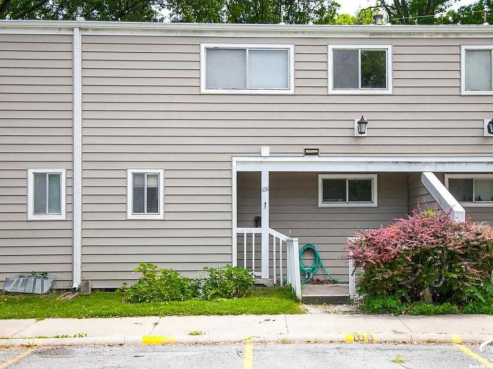 255 N Michigan St Lawrence, KS listing photo #1