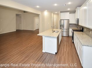 2498 Diamond D Dr, Beaumont, TX 77713