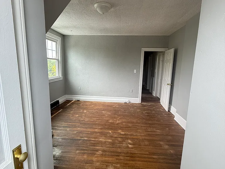 721 E High St #313 — Photo 14