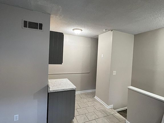 4th image of 3681 Stonewall Dr NW #C