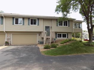 8451 Thomas Ct N, Brooklyn Park, MN 55444